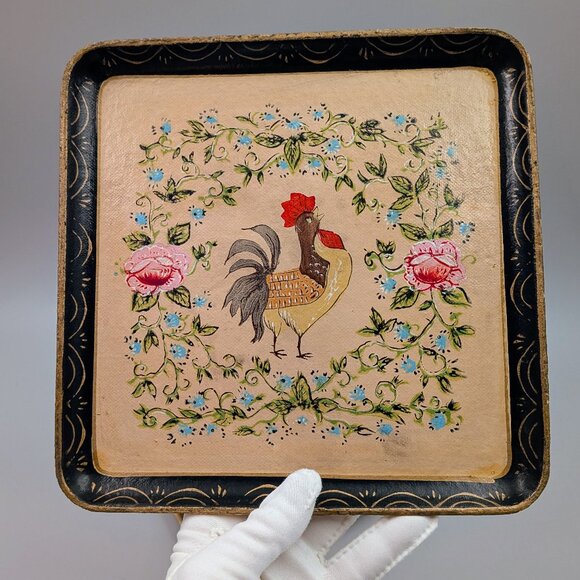 Pair of Vintage Hand-Painted Folk Art Style Rooster and Floral Square Trays - Picture 7 of 7